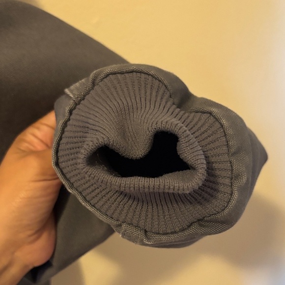 Carhartt Charcoal Hooded Puffer with Red Plaid Lining - Picture 12 of 12